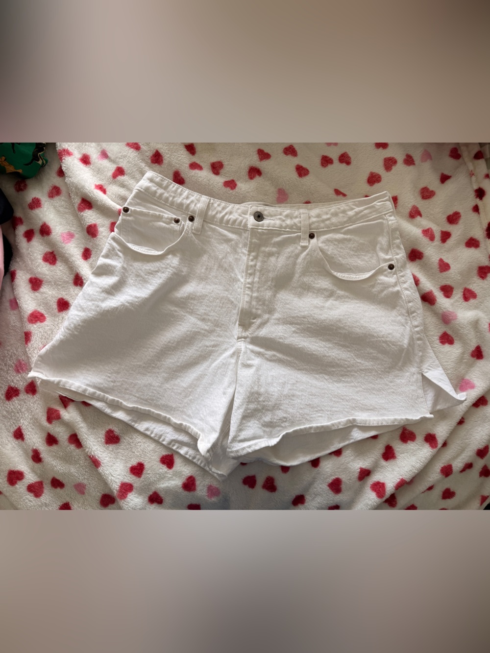 A&F curve love dad short